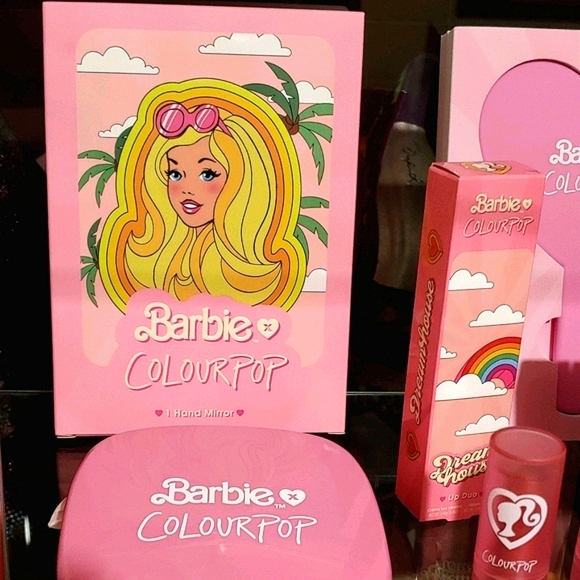 Malibu Barbie Hand Mirror - Picture 10 of 11